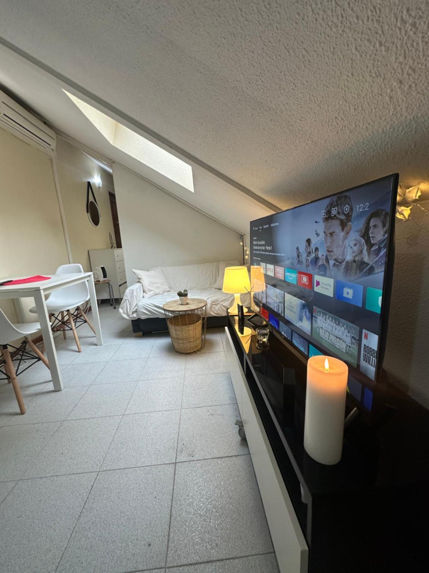 Cozy Apartment In Madrid Center Kültér fotó